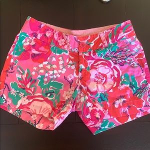Women’s Lilly Pulitzer matching shorts